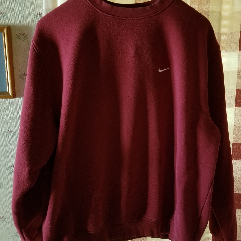 NIKE CREWNECK SWEATSHIRT